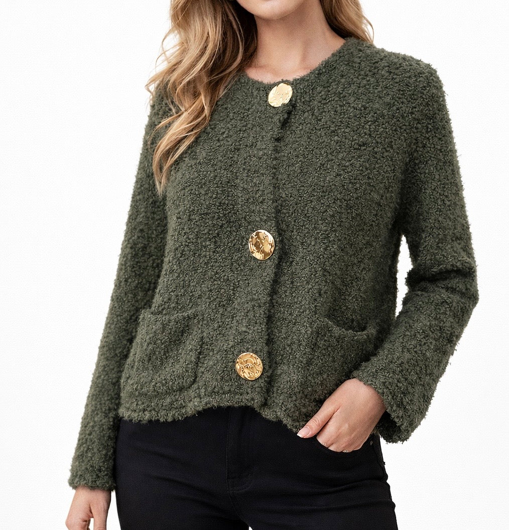 Boucle Strickjacke mit gestanzten Knöpfen