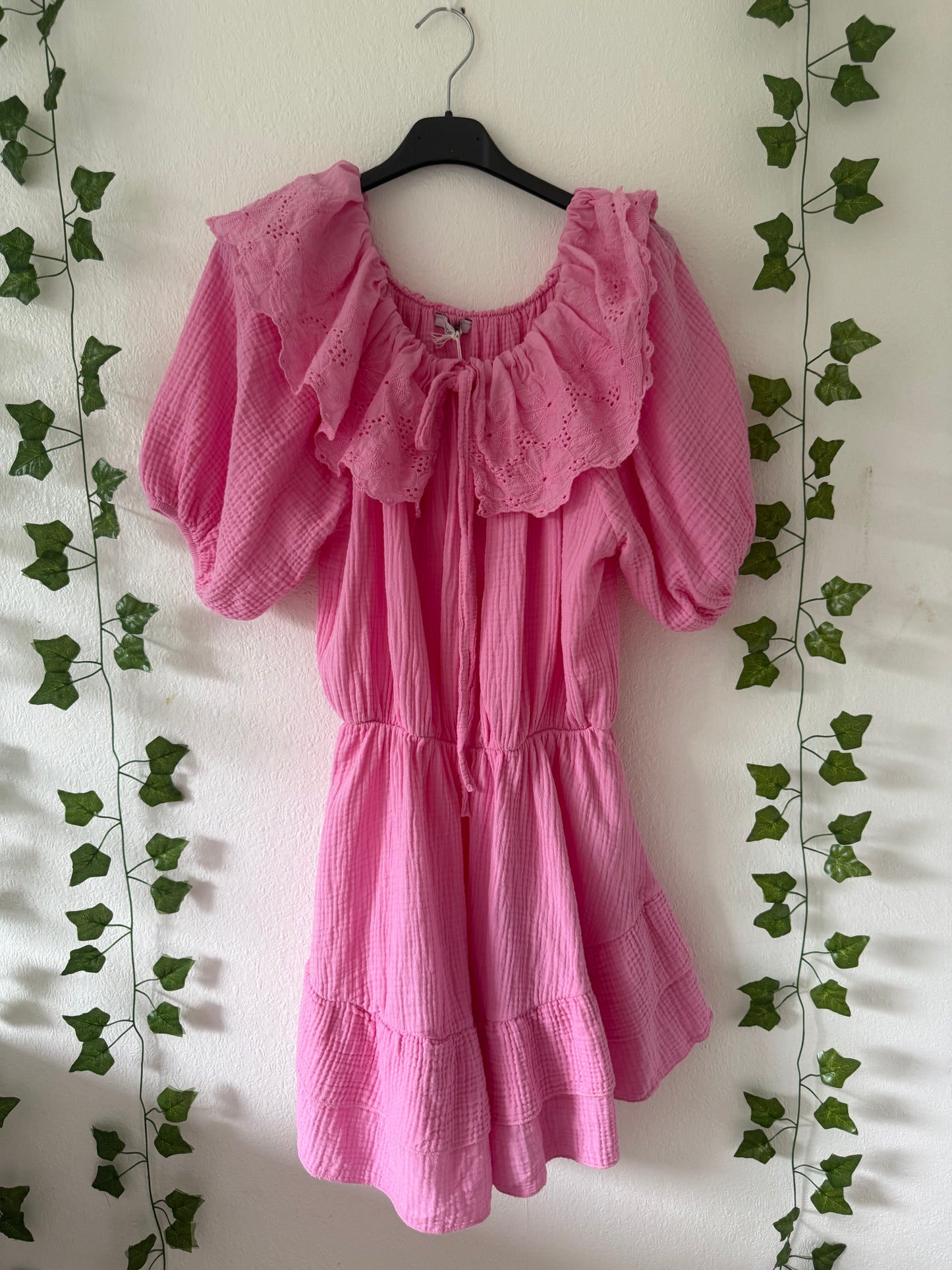 Off Shoulder Musselin Mini Kleid