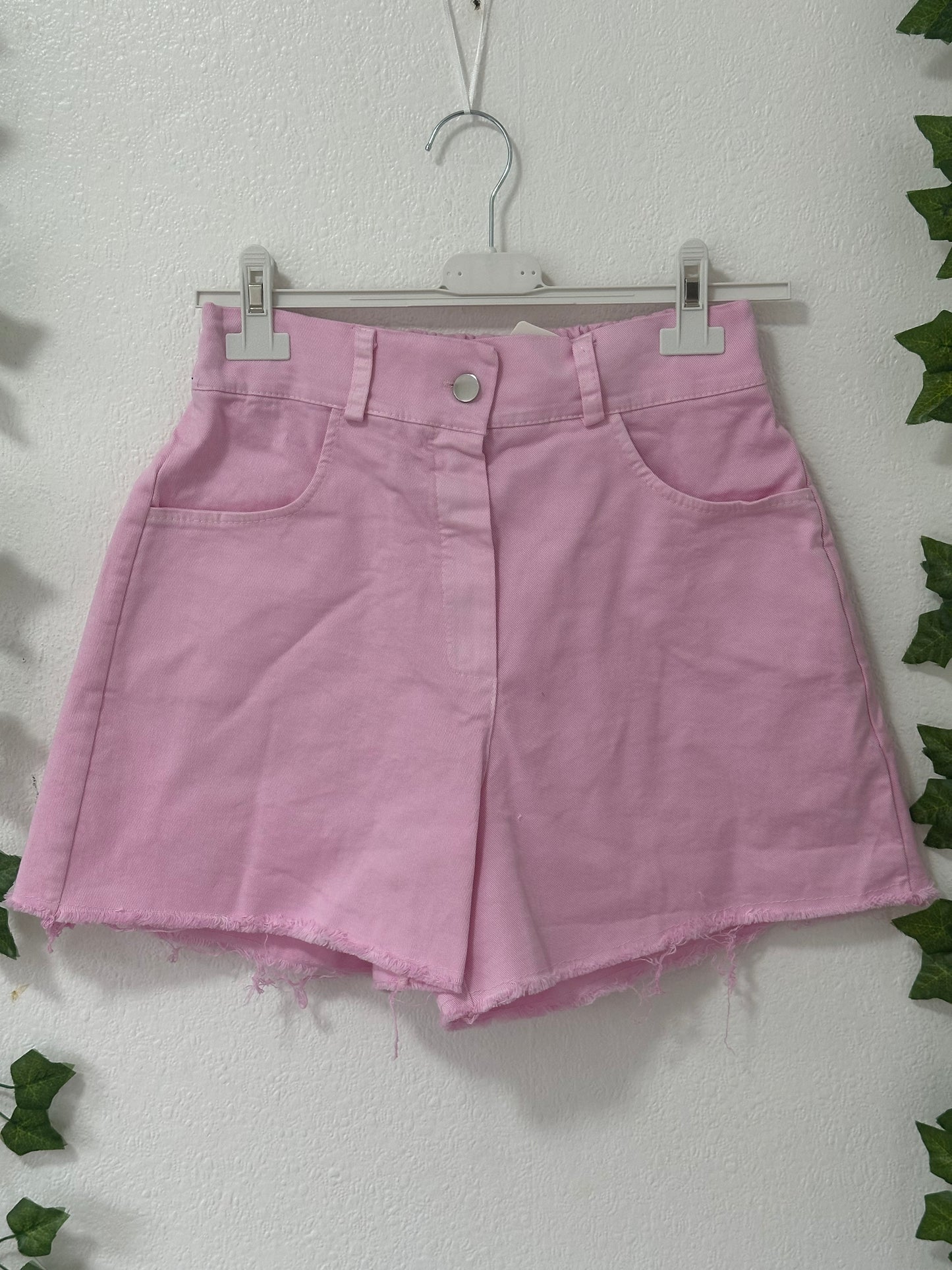 Damen -Shorts in versch.Farben