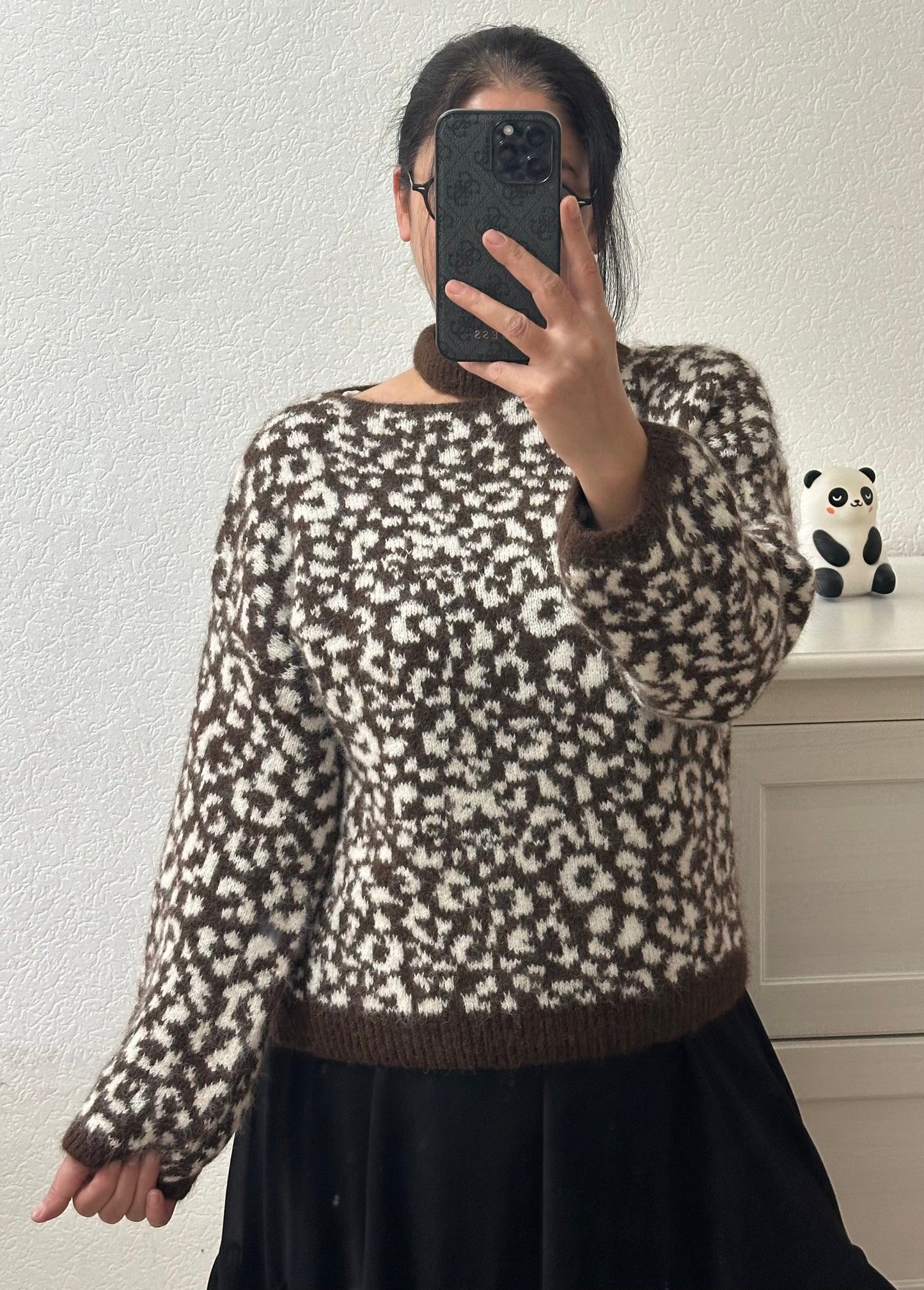 Leo Strickpullover mit Cut-Out Kragen
